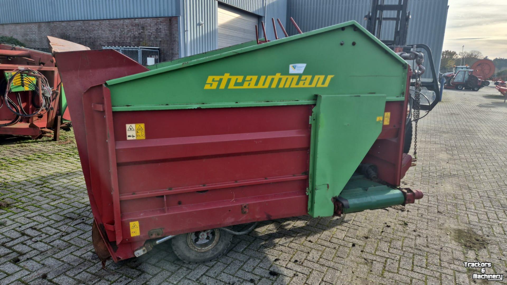 Silage block-cutter Strautmann Blokkenwagen