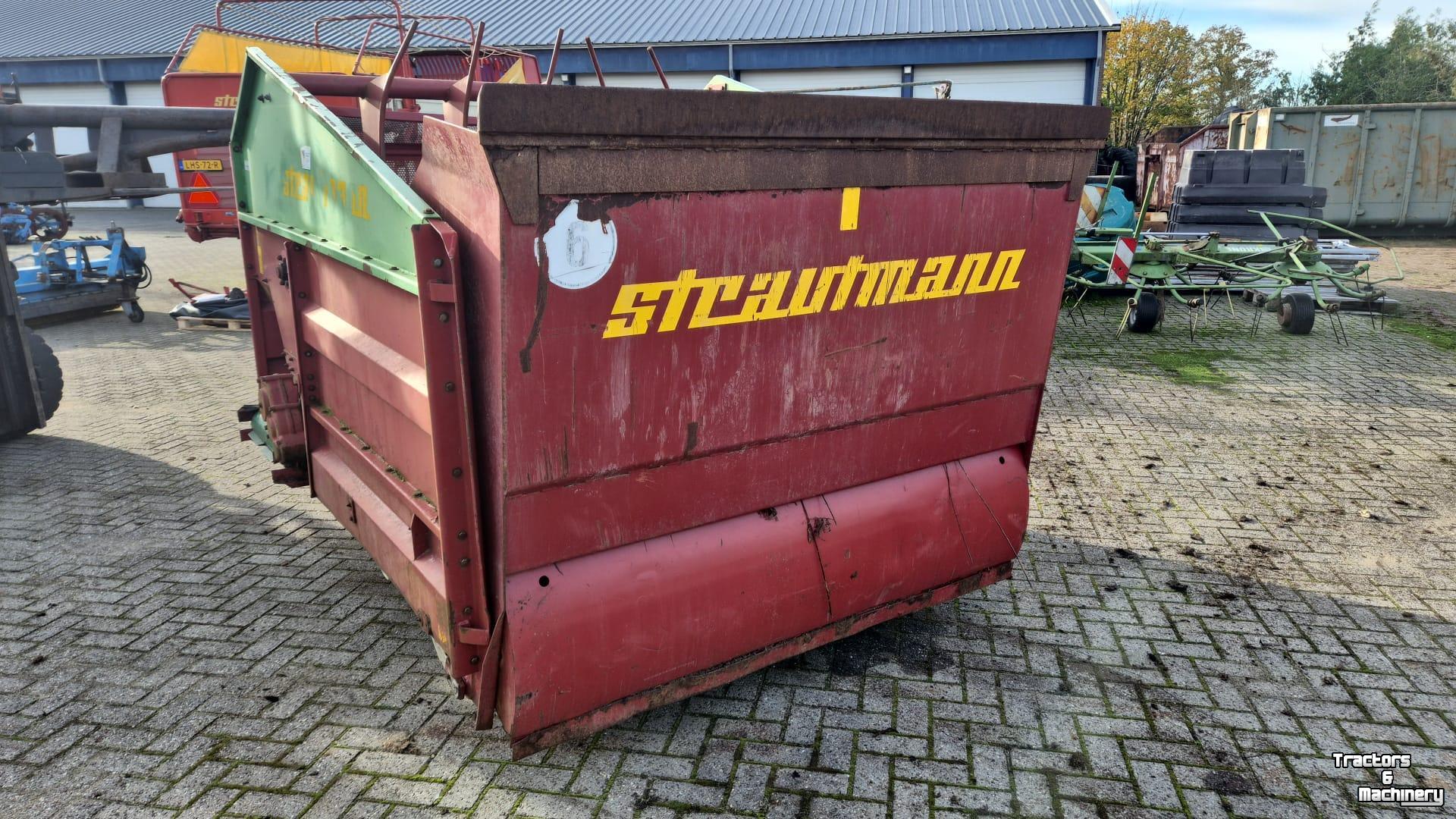 Silage block-cutter Strautmann Blokkenwagen