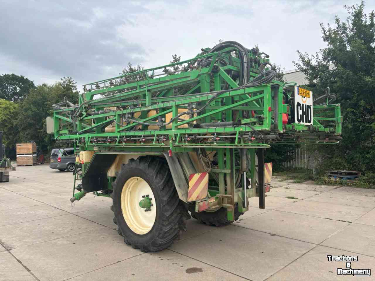 Fieldsprayer pull-type CHD F4140