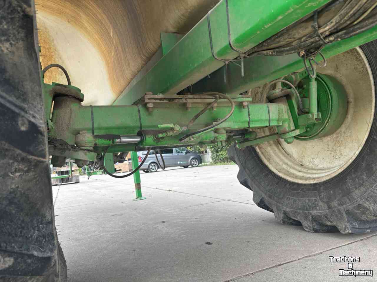 Fieldsprayer pull-type CHD F4140