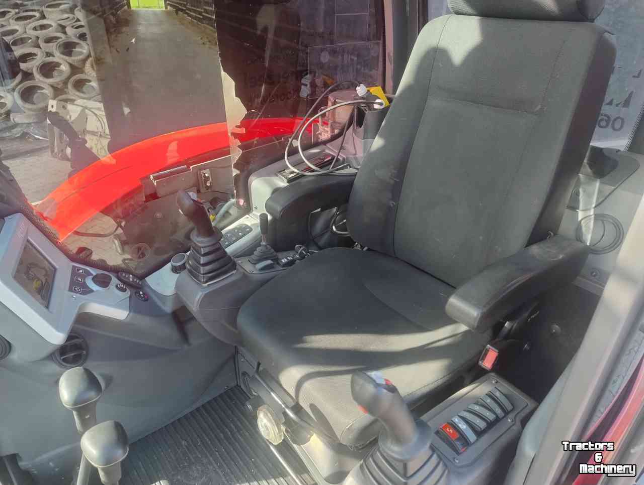 Excavator Mecalac 6mcr