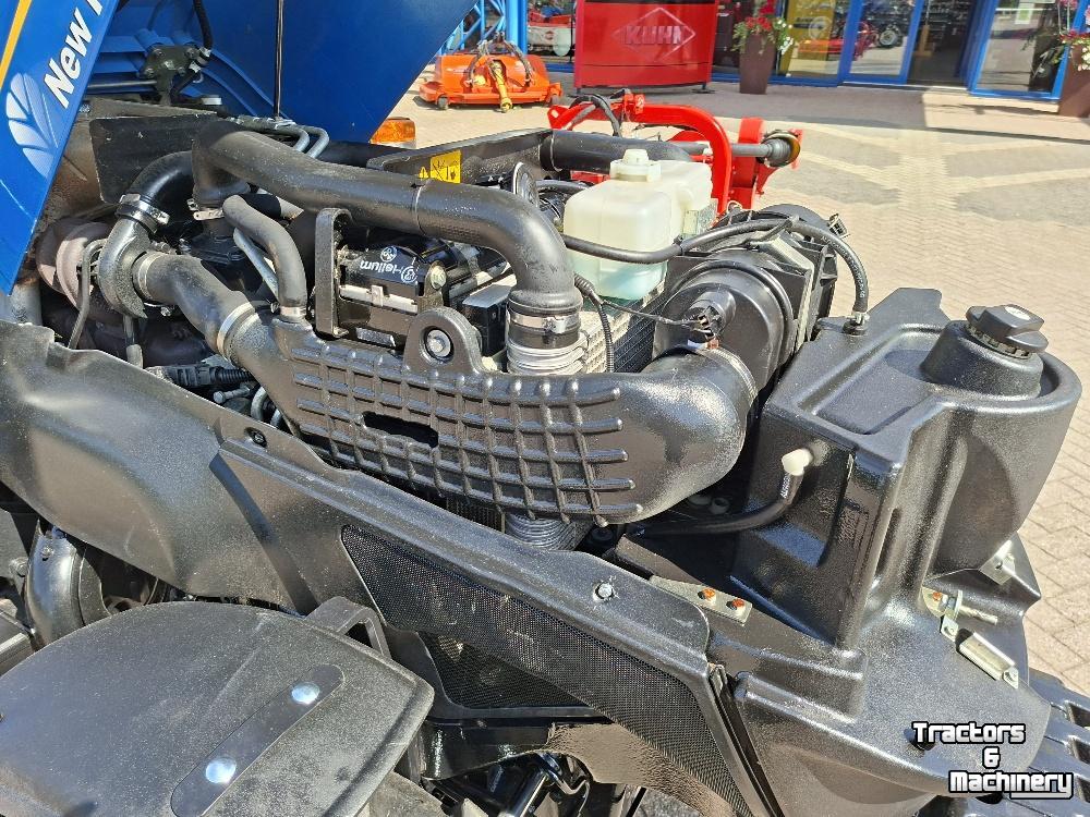 Tractor New Holland TRACTOR T4020V ROPS 4WD
