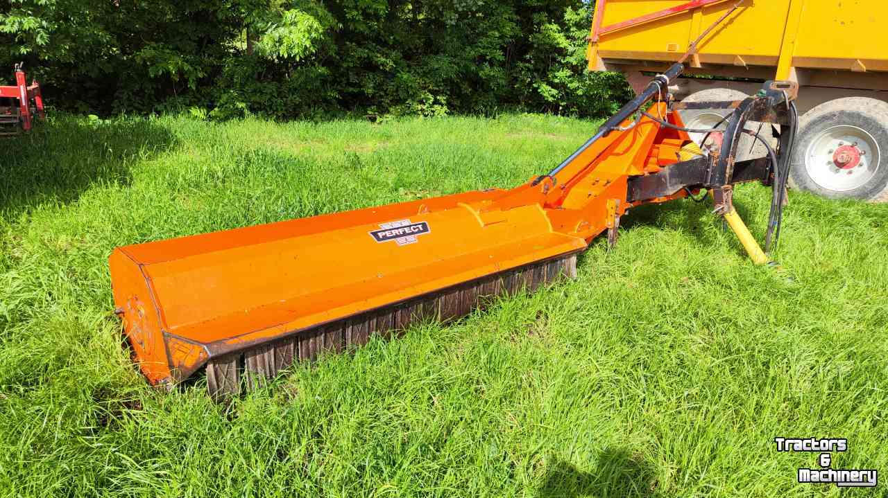 Flail mower Perfect ZF2-210 zijklepelmaaier