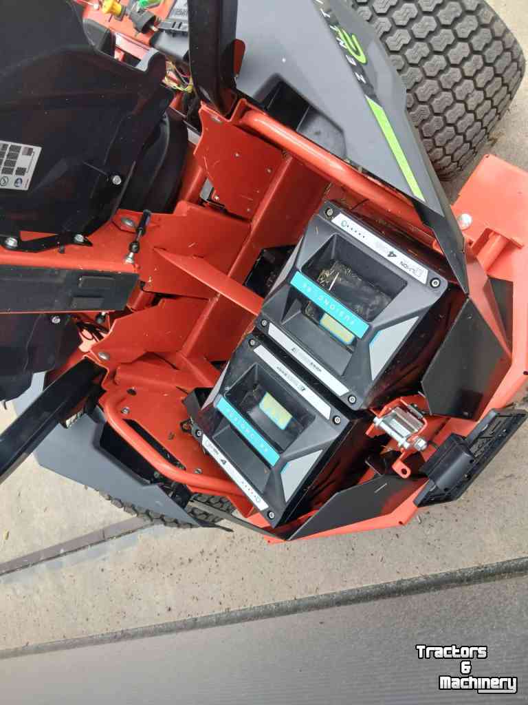 Ride-on mower Ariens Zenith  RD60 E  zeroturn maaier
