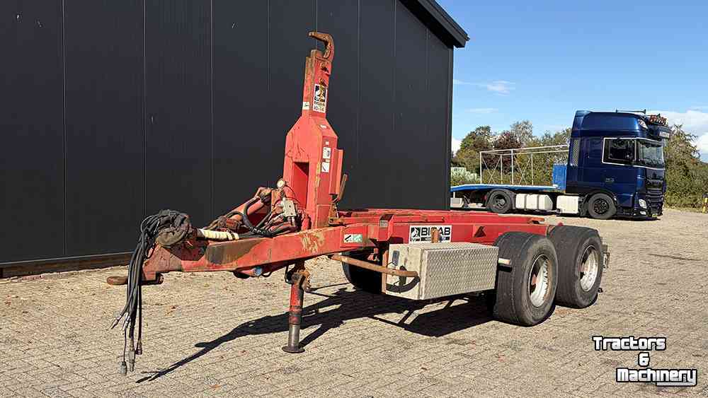 Hooked-arm carrier Bigab 10-14