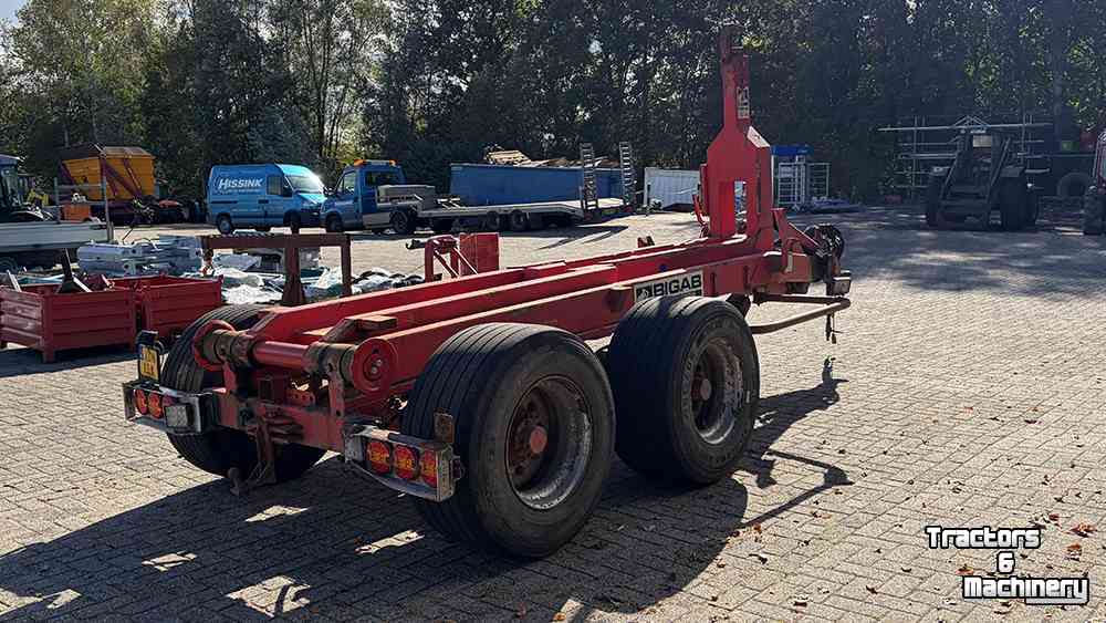 Hooked-arm carrier Bigab 10-14