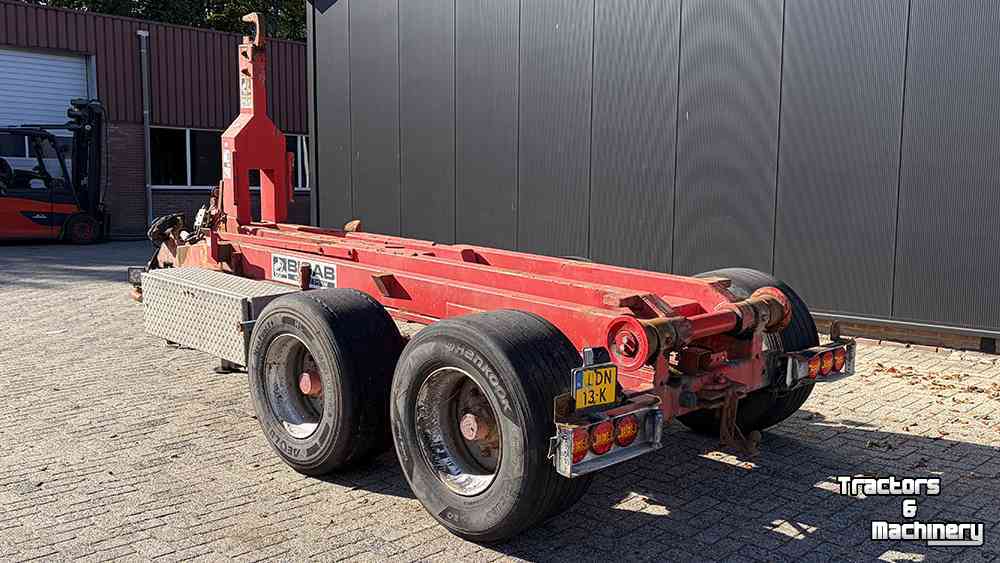 Hooked-arm carrier Bigab 10-14
