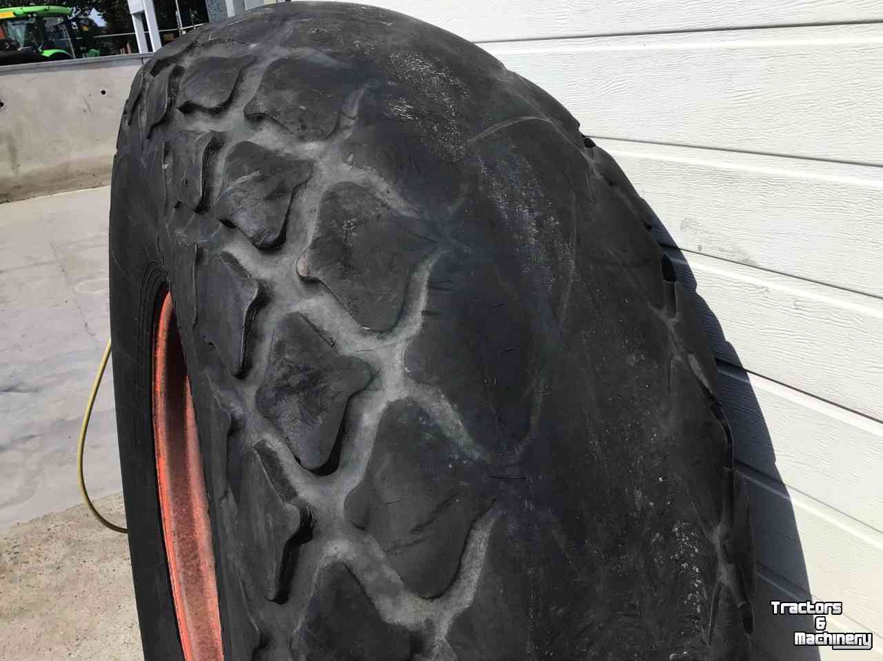 Wheels, Tyres, Rims & Dual spacers Trelleborg 23.1-26 Tractor 409