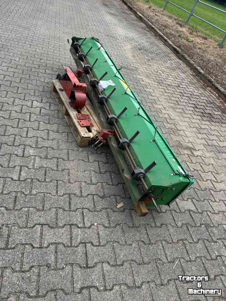 Seed drill Unia Zaaimachine 3 meter opbouw vleugelschaar cultivator