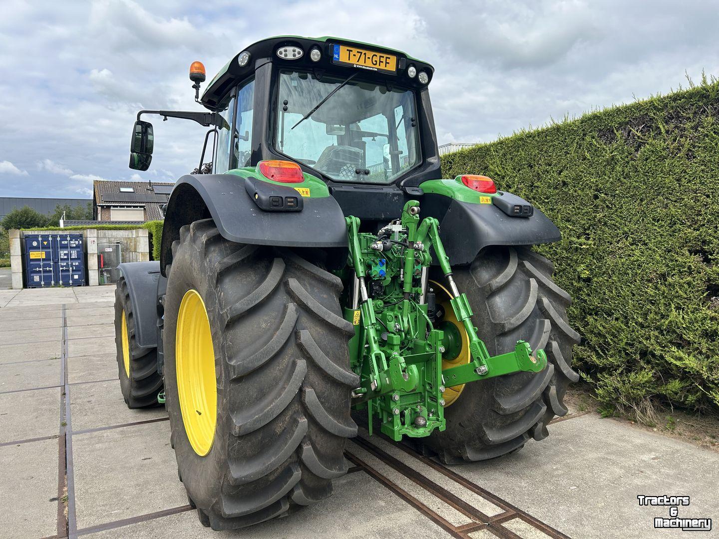 Tractor John Deere 6195M