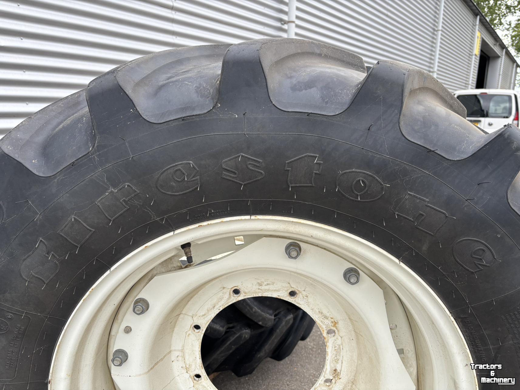 Wheels, Tyres, Rims & Dual spacers Firestone Maxi Traction 65