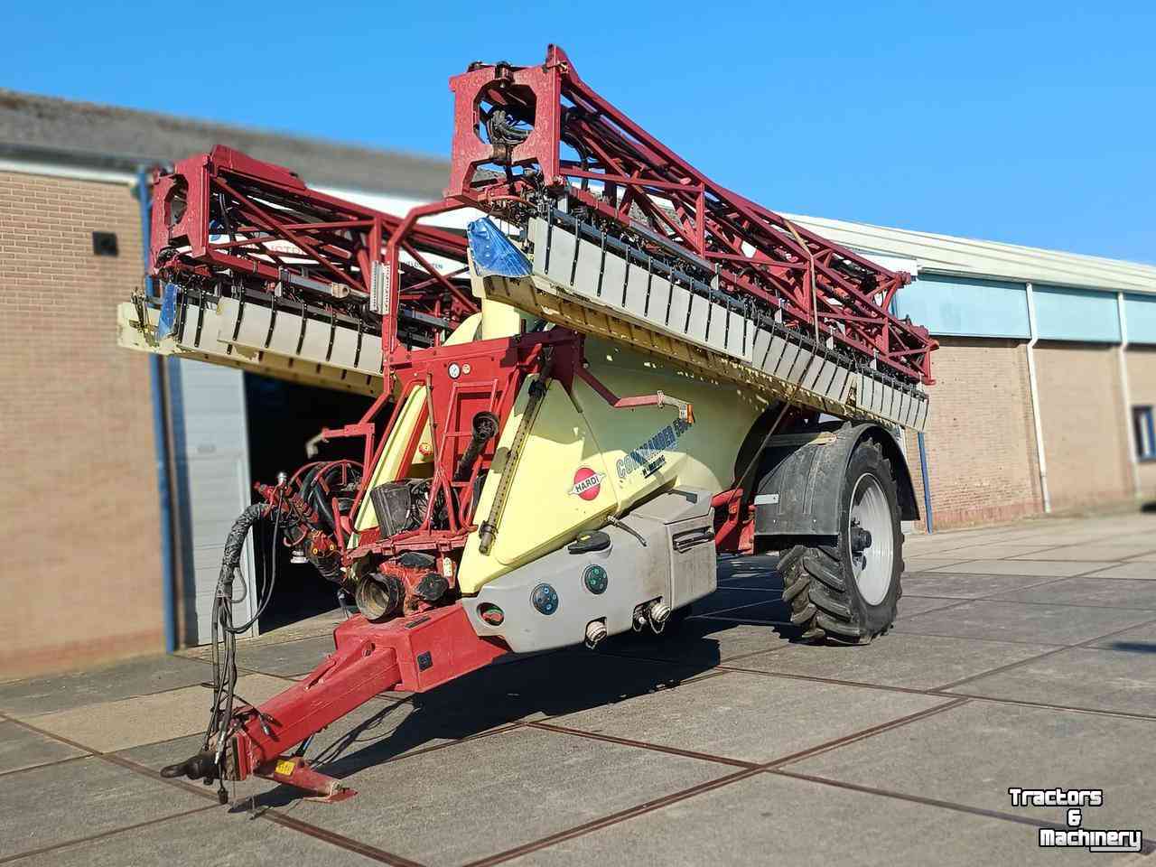 Fieldsprayer pull-type Hardi Commander 5500i