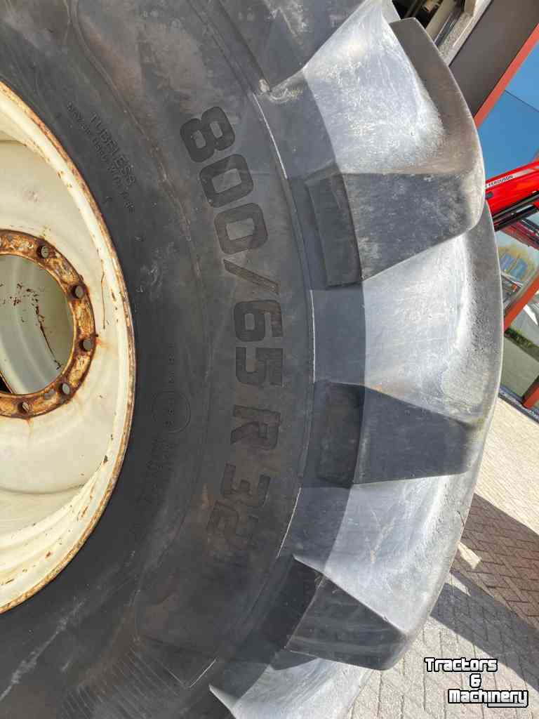 Wheels, Tyres, Rims & Dual spacers Vredestein Set TRAXION HARVEST 800/65R32 compleet op Velg aansluiting 280/335/10gaats