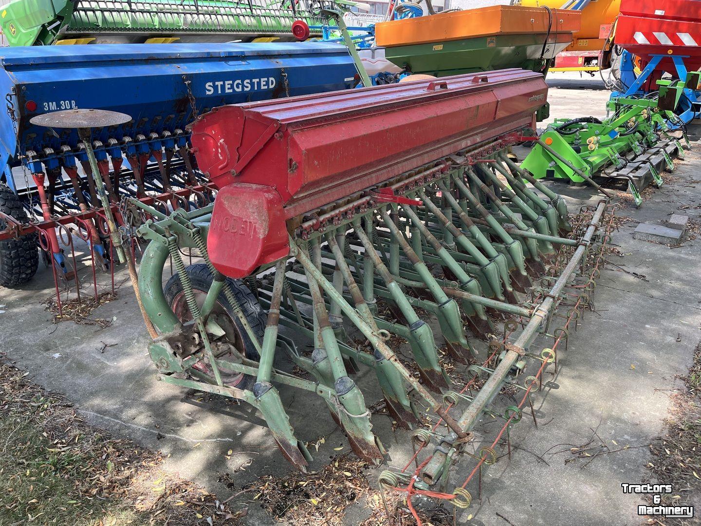 Vegetable- / Precision-seed drill Nodet OVERIGE ZAAIMACHINES