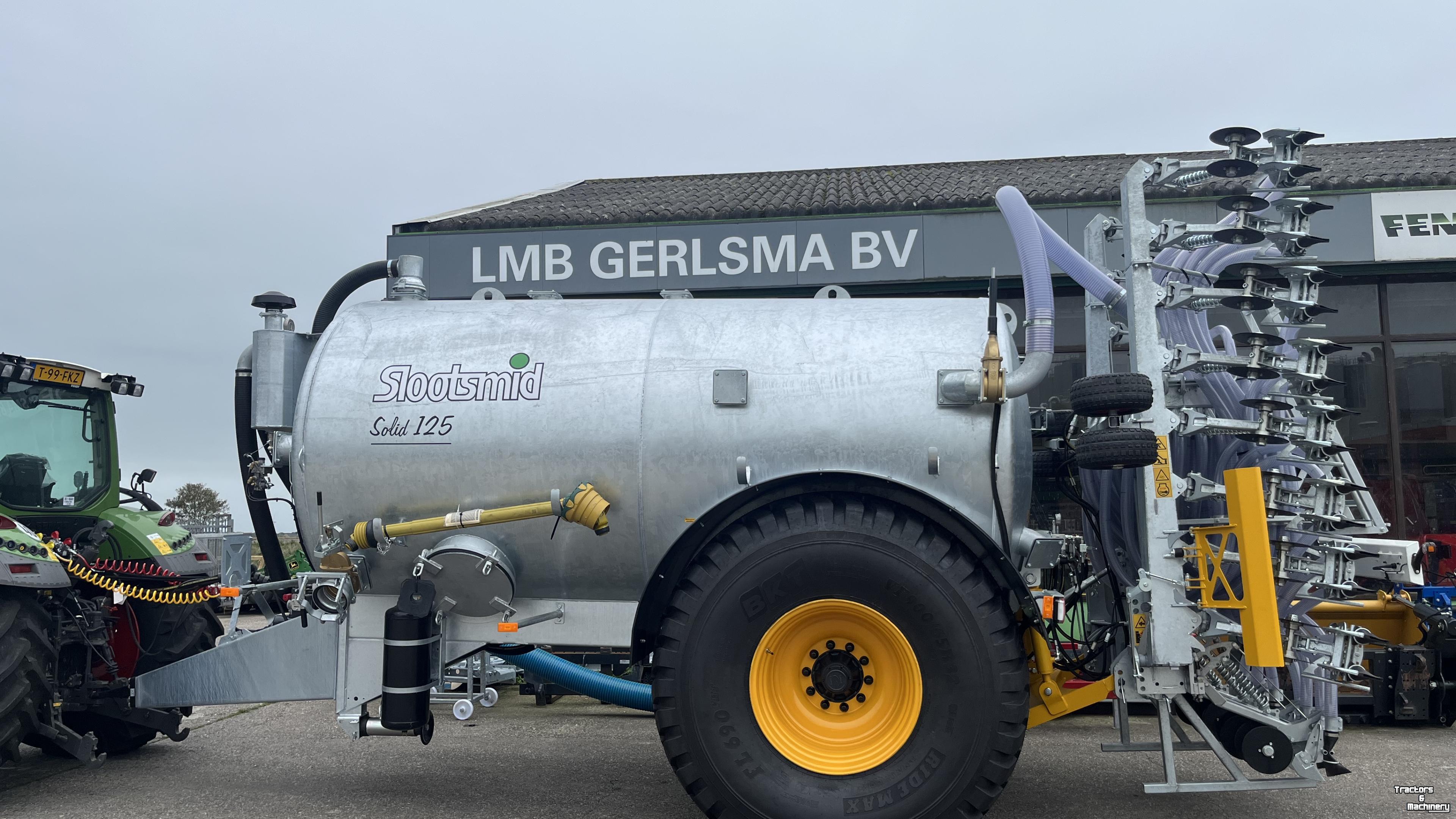Slurry tank Slootsmid Slootsmid Solid 125 met SZB 720 bemester