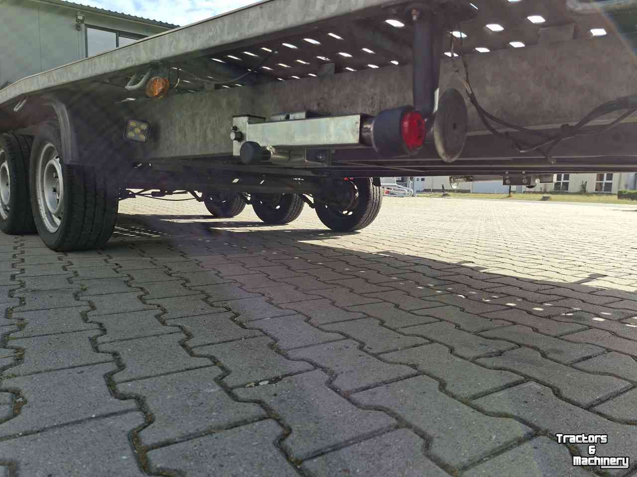 Car trailer up to 3500 Kg  Niewiadow transporter