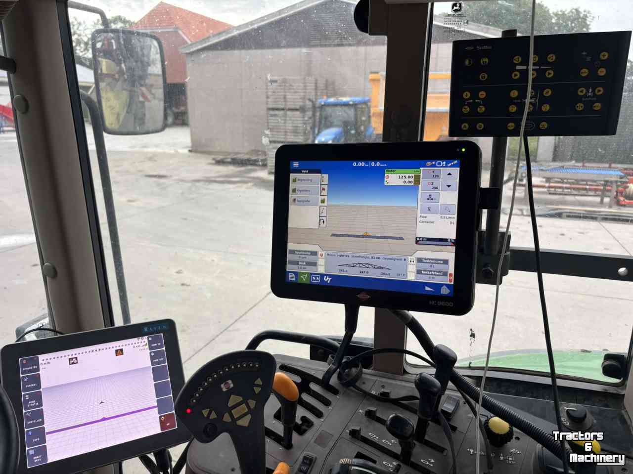 Fieldsprayer pull-type Hardi commander 4500 I Twin Force
