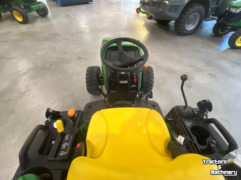 Small-track Tractor John Deere 2026R