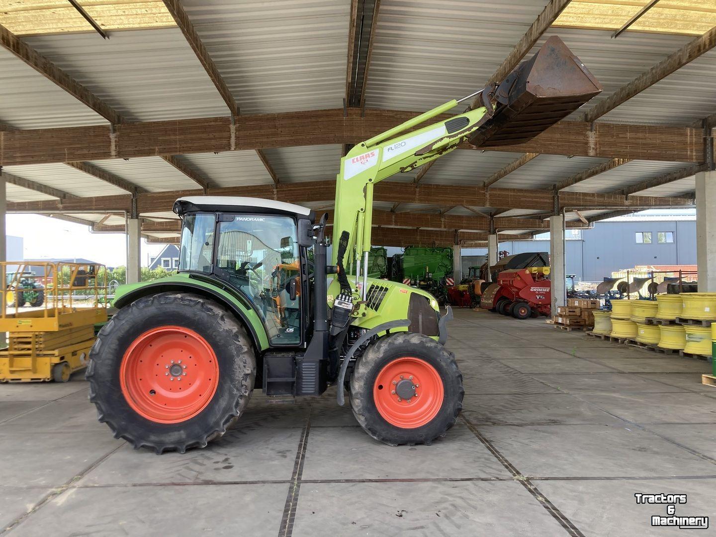 Tractor Claas Arion 440
