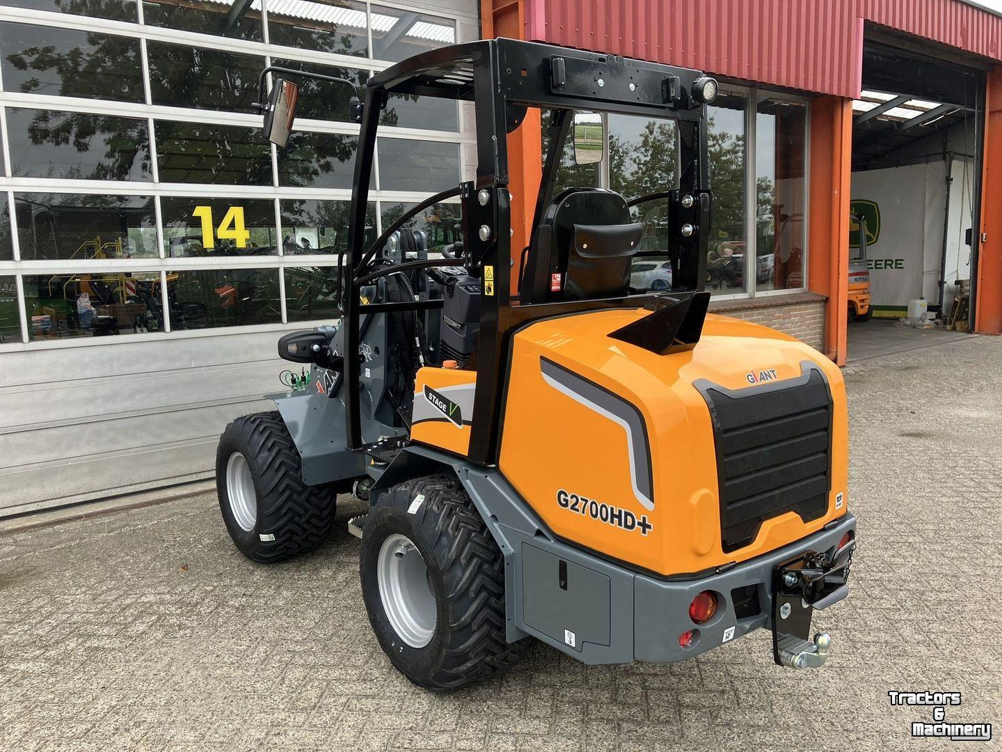 Wheelloader Giant G2700 HD+