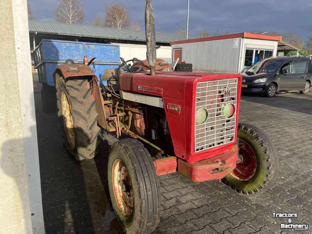 Tractors International 624