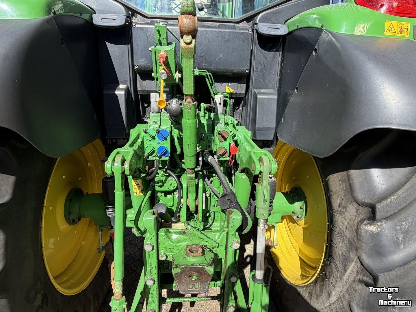 Tractor John Deere 6130M