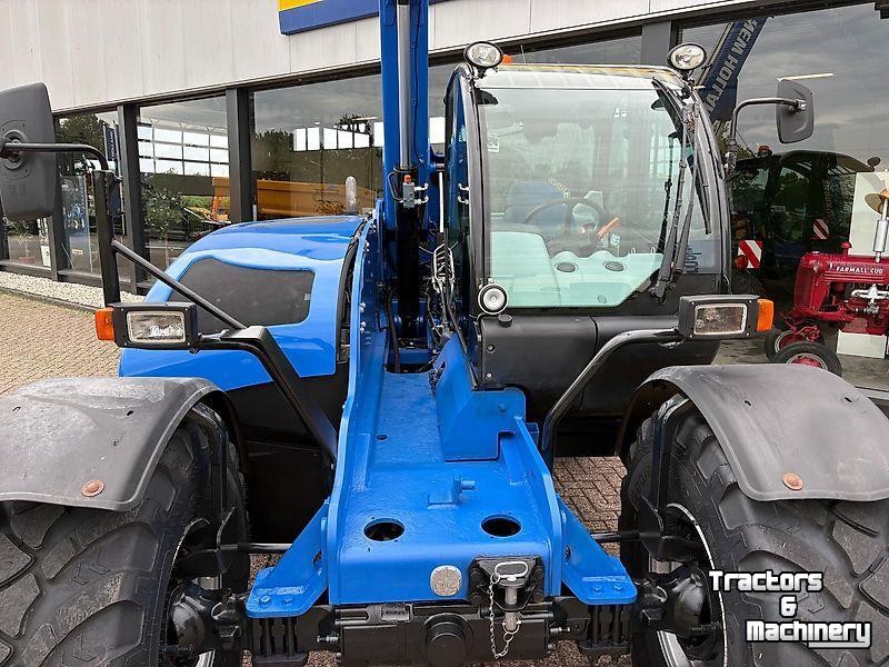 Telehandler New Holland LM 7.35
