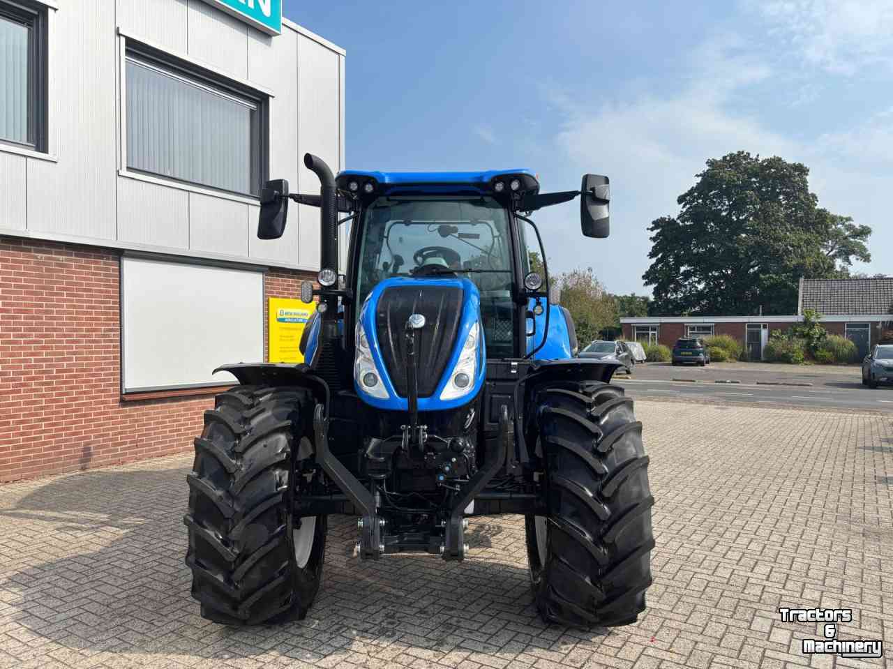 Tractor New Holland T6 180 DC