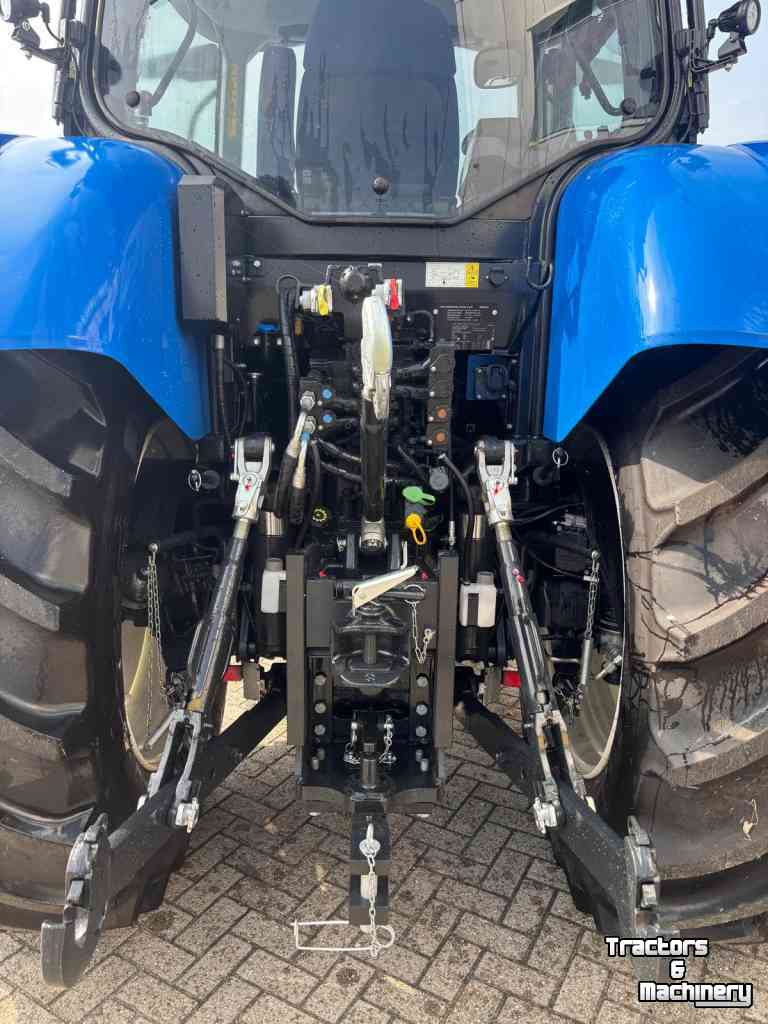 Tractor New Holland T6 180 DC