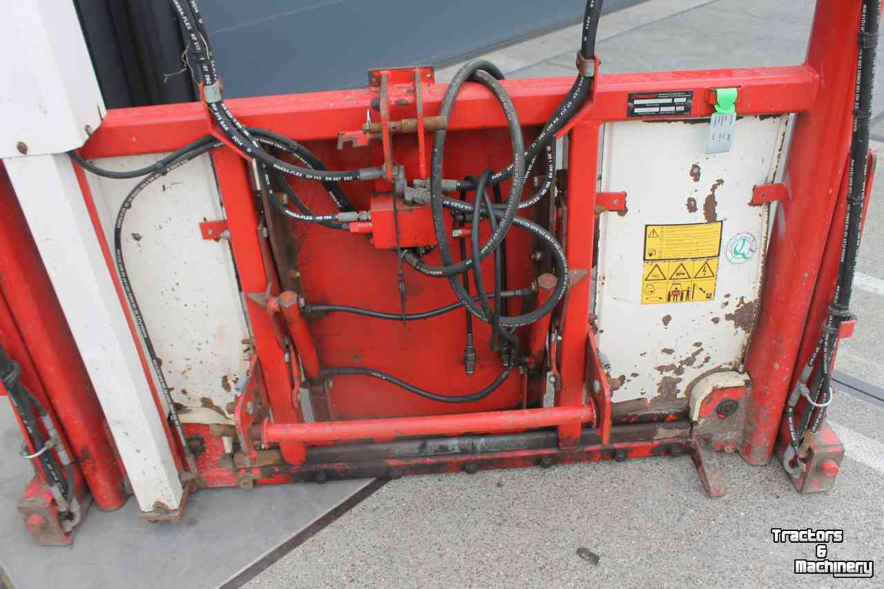 Silage block-cutter Trioliet TU195 kuilsnijder kuilvoersnijder silobloksnijder u-snijder