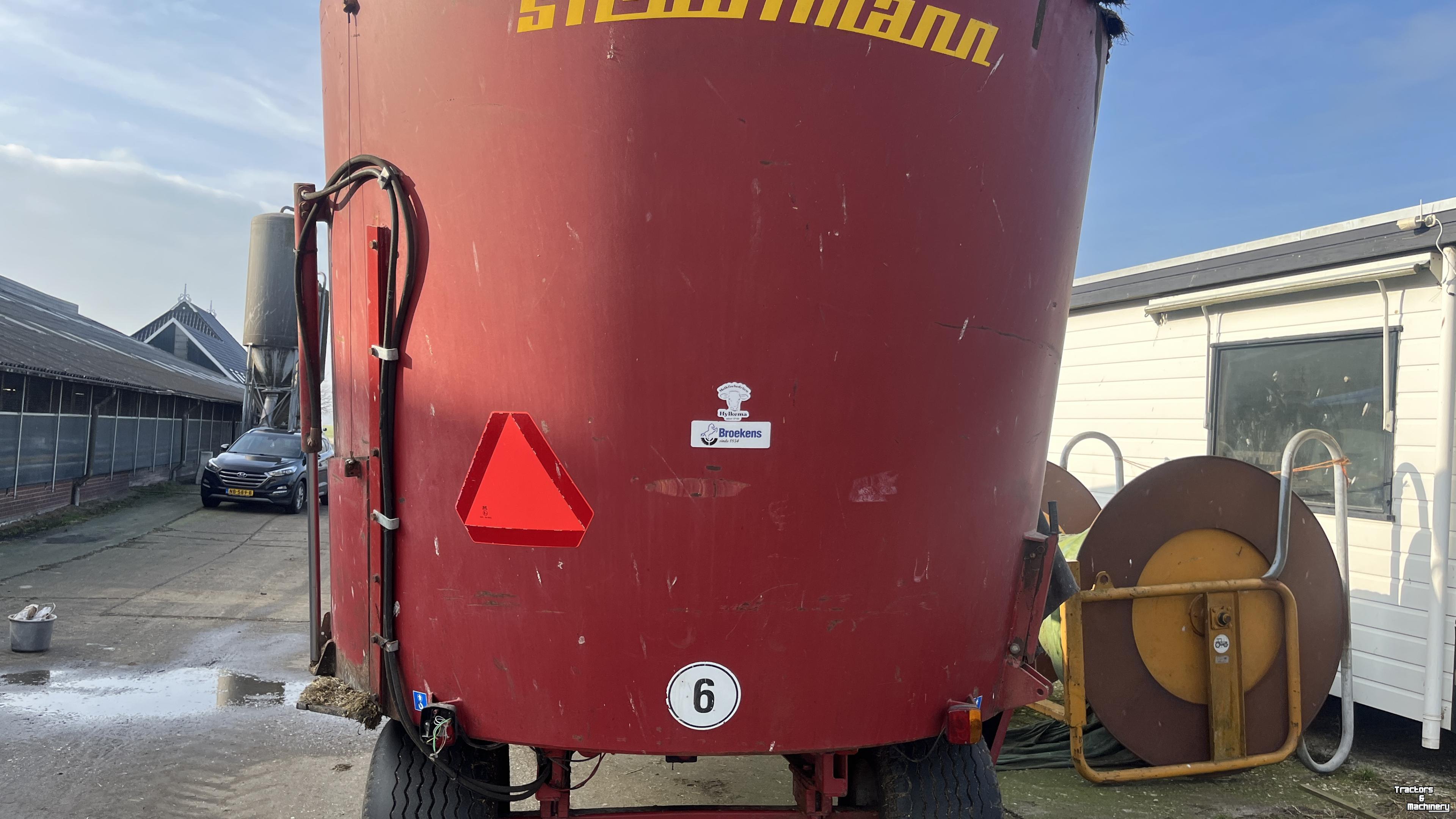 Vertical feed mixer Strautmann verti-mix 1250