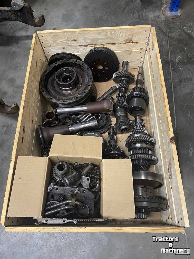 Used parts for tractors Case-IH diverse versnellingsbak delen 956XL/1056XL