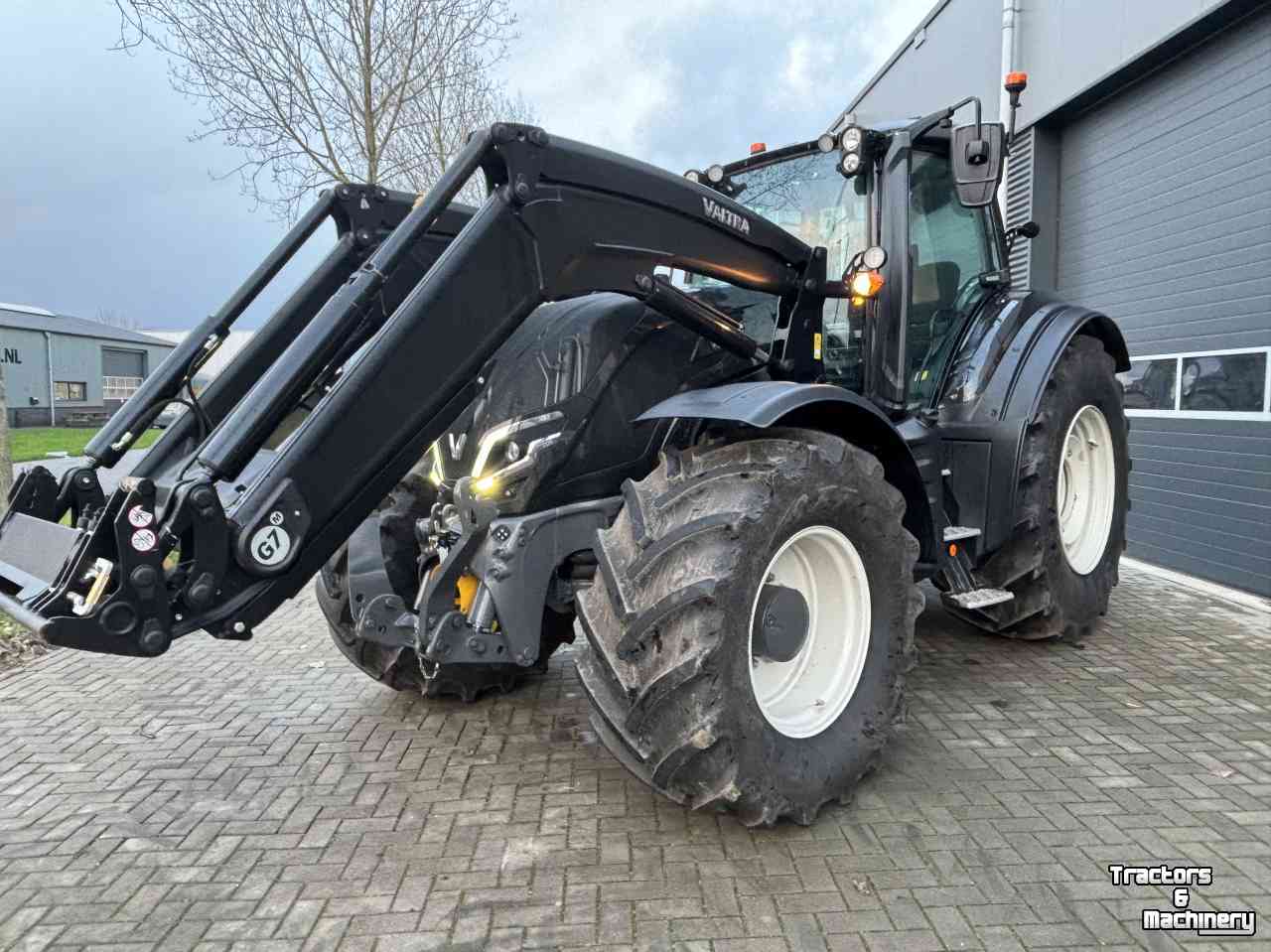Tractor Valtra T175e Active