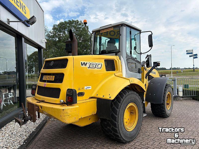 Wheelloader New Holland W130B