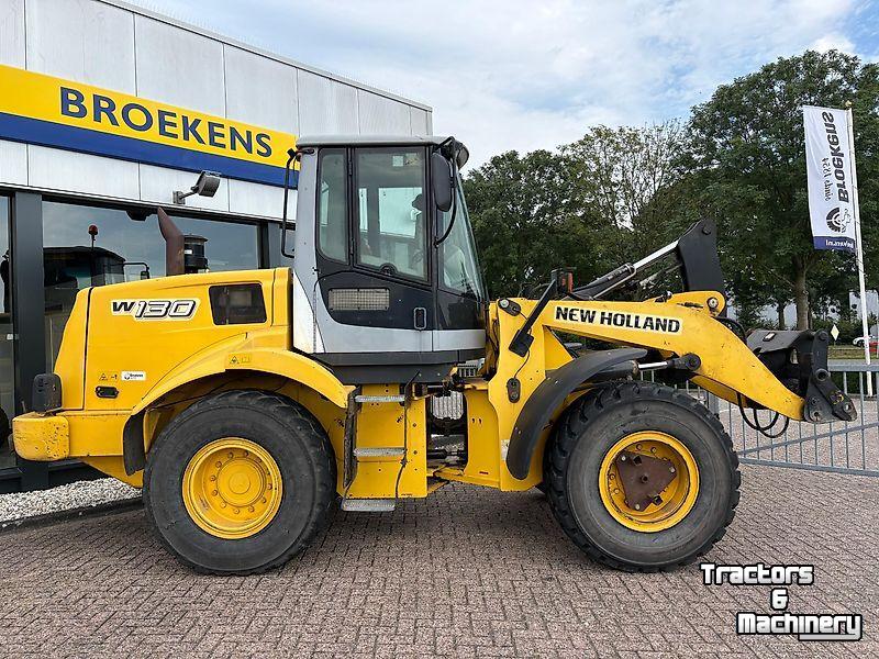 Wheelloader New Holland W130B