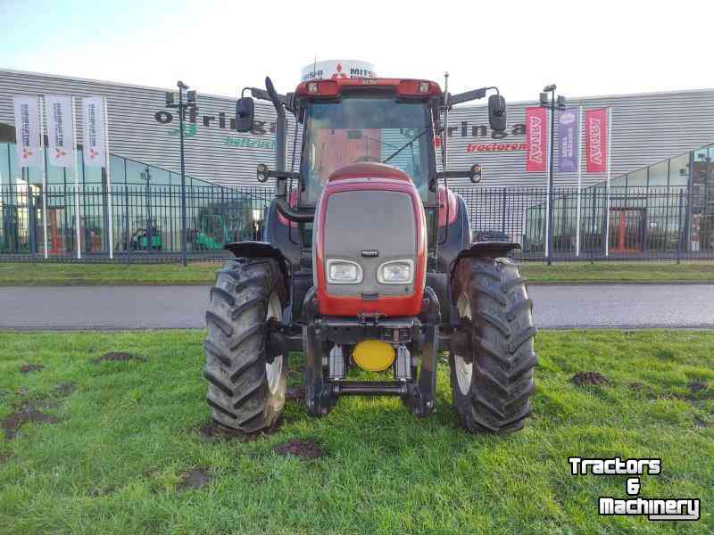 Tractors Valtra M130