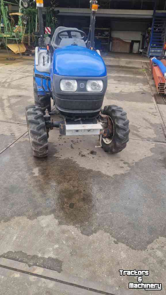 Horticultural Tractors New Holland TC 21 d