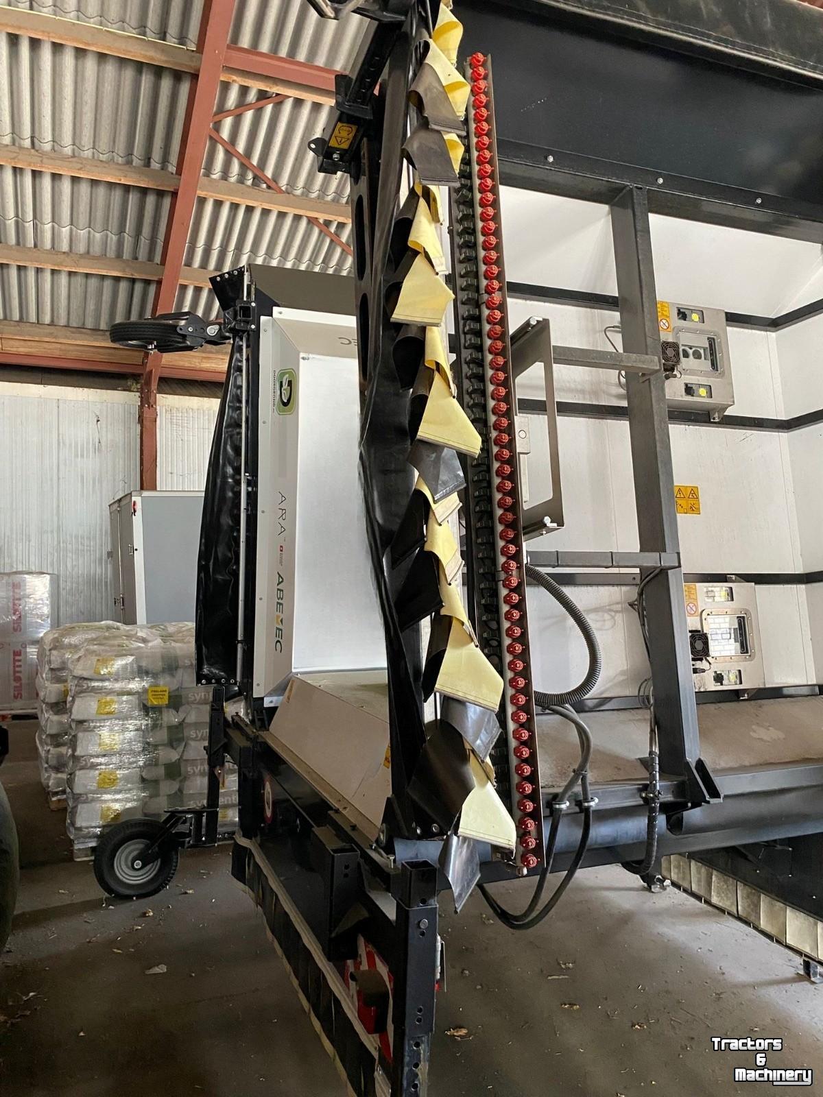 Fieldsprayer Ecorobotix Spotsprayer ARA600