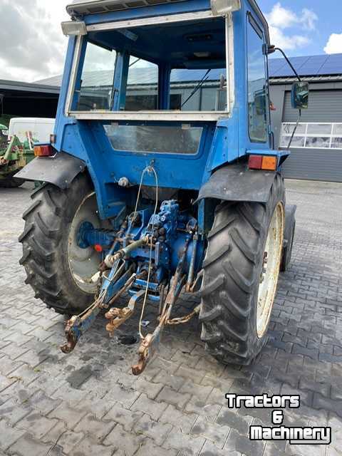 Tractor Ford 4610