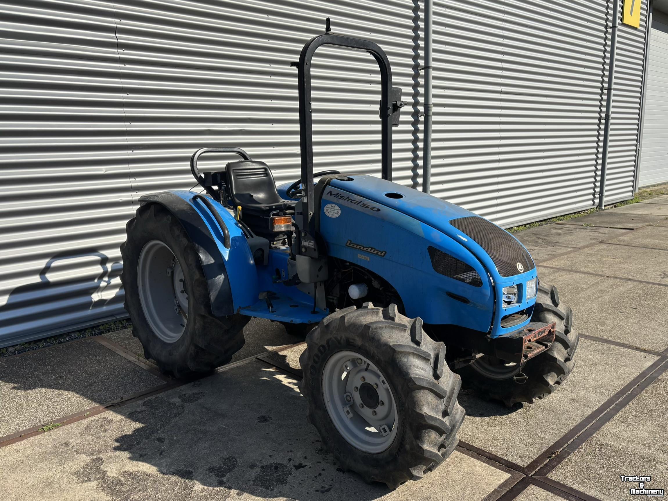 Tractor  Mistral 50