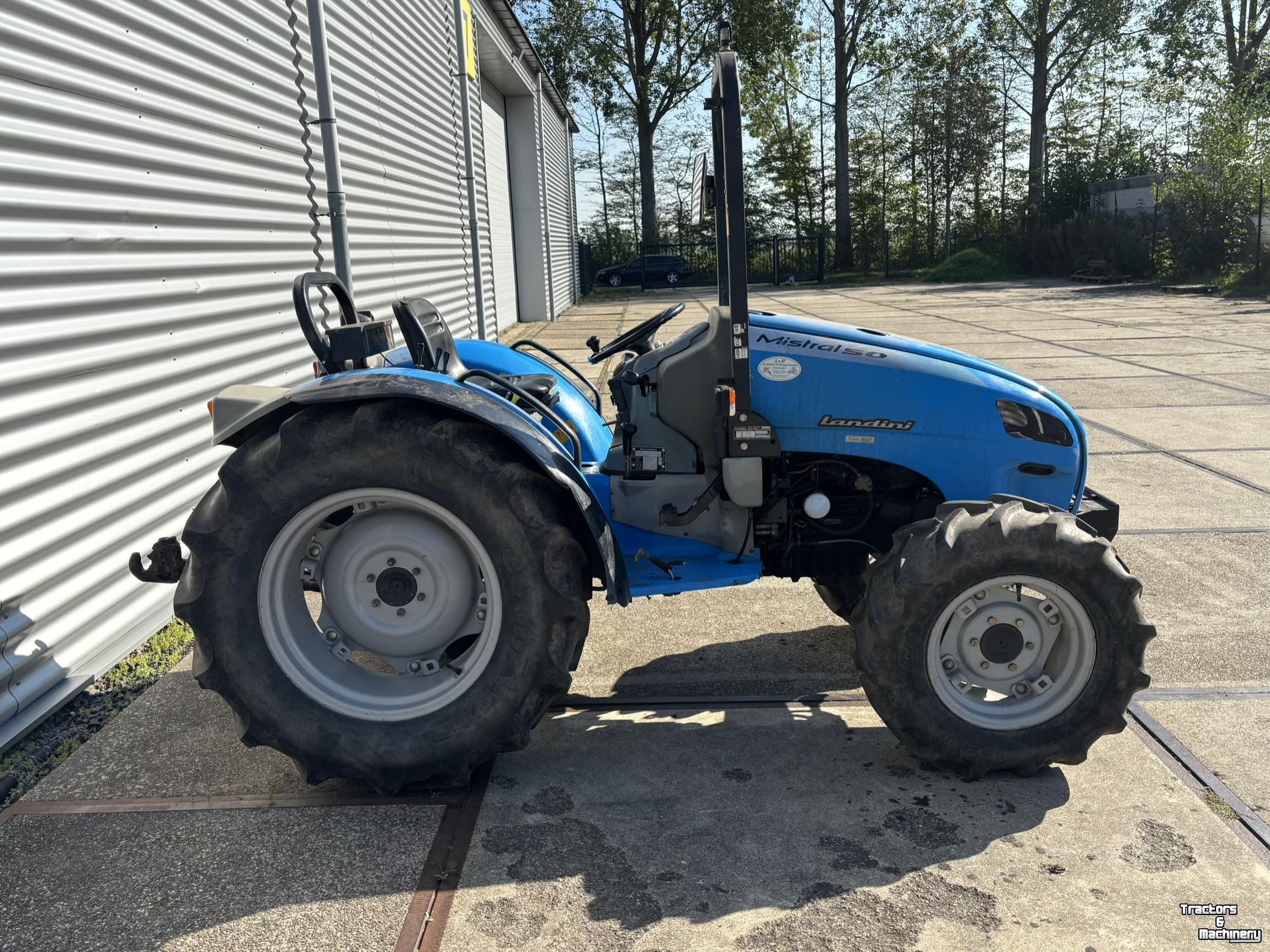 Tractor  Mistral 50