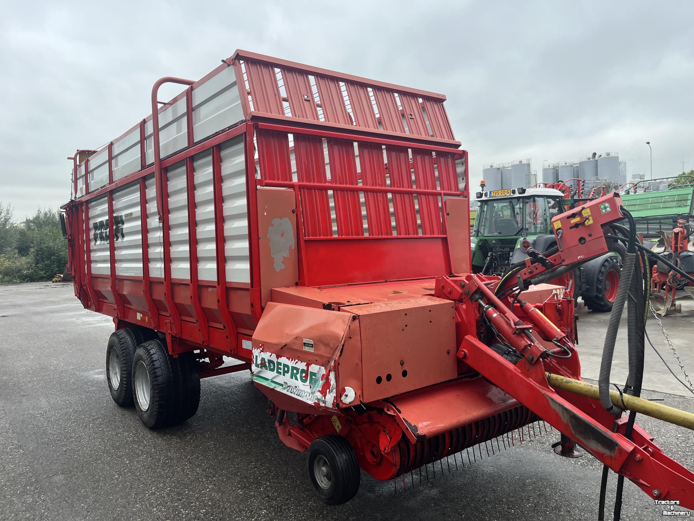 Self-loading wagon Pottinger Ladeprofi 3