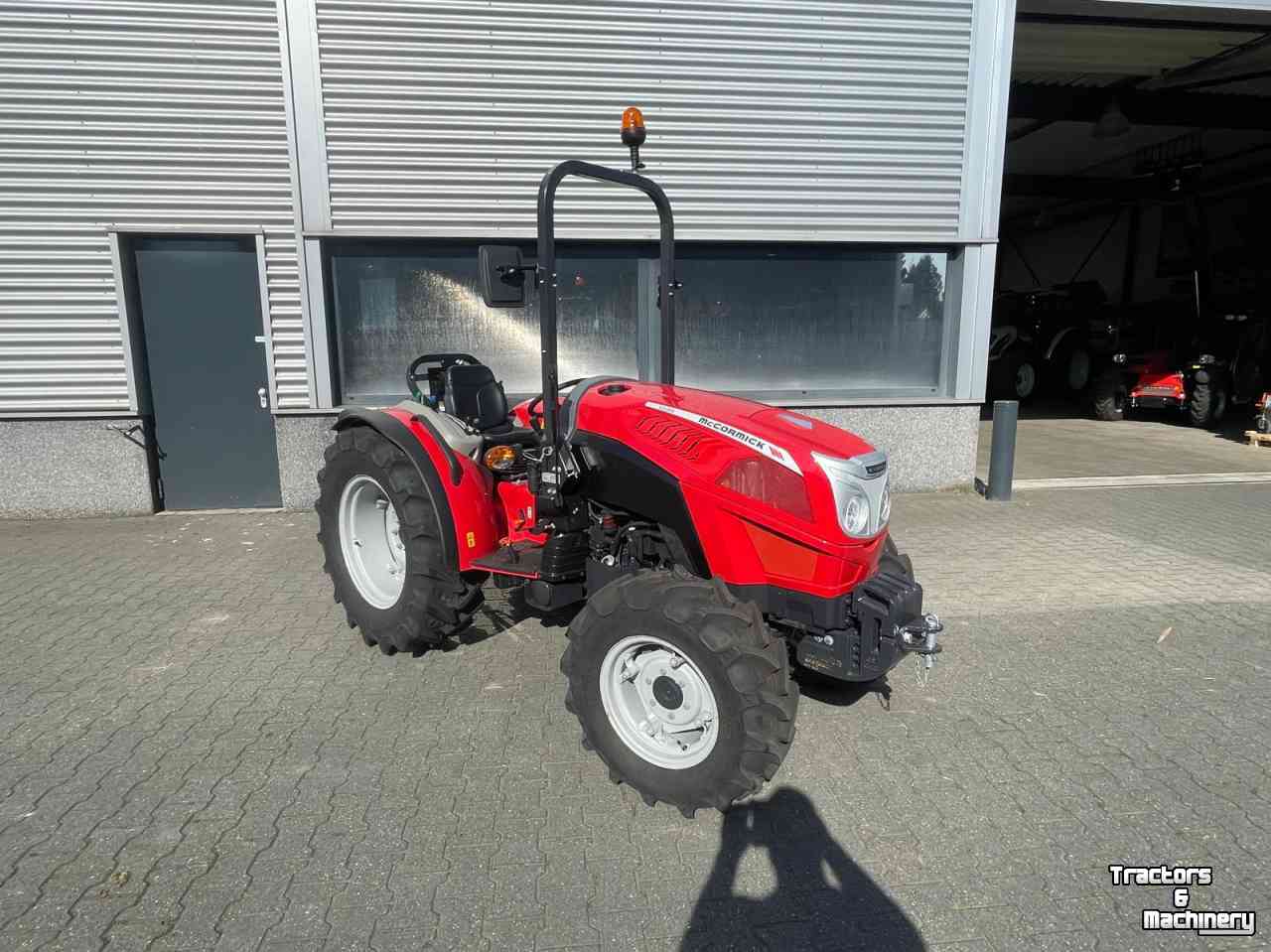 Small-track Tractor McCormick X2.055 smalspoor tractor (demo model)