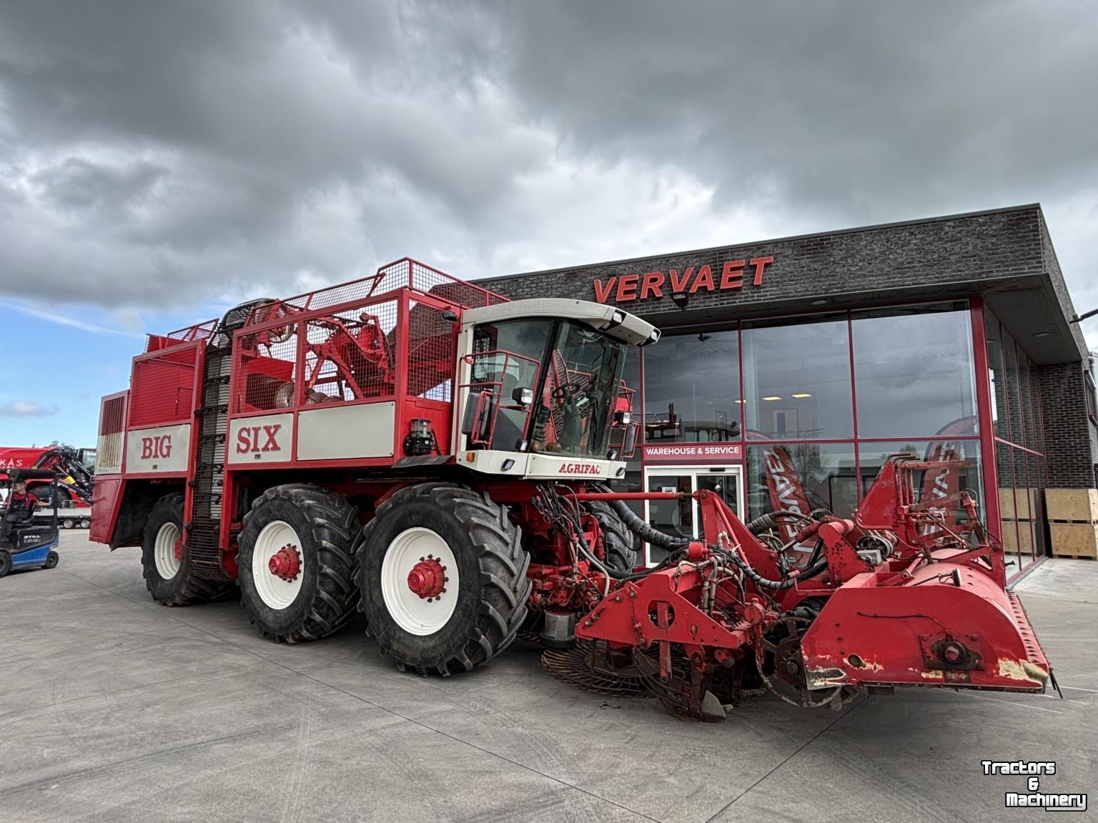 Sugar beet harvester Agrifac BigSixx