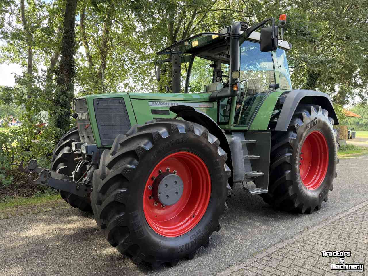 Tractor Fendt Favorit 824 Turboshift