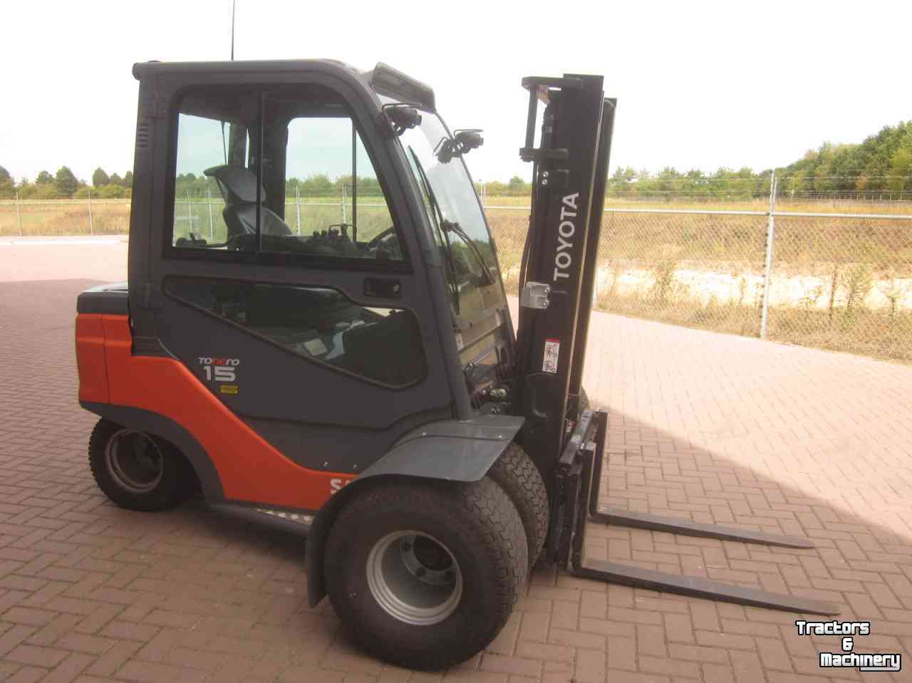 Forklift Toyota TOYOTA 8FDF15W | 2023 | 1025 DRAAIUREN