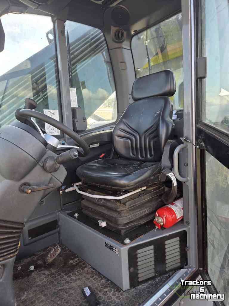 Self-propelled feed mixer Storti Doberman 250 zelfrijder