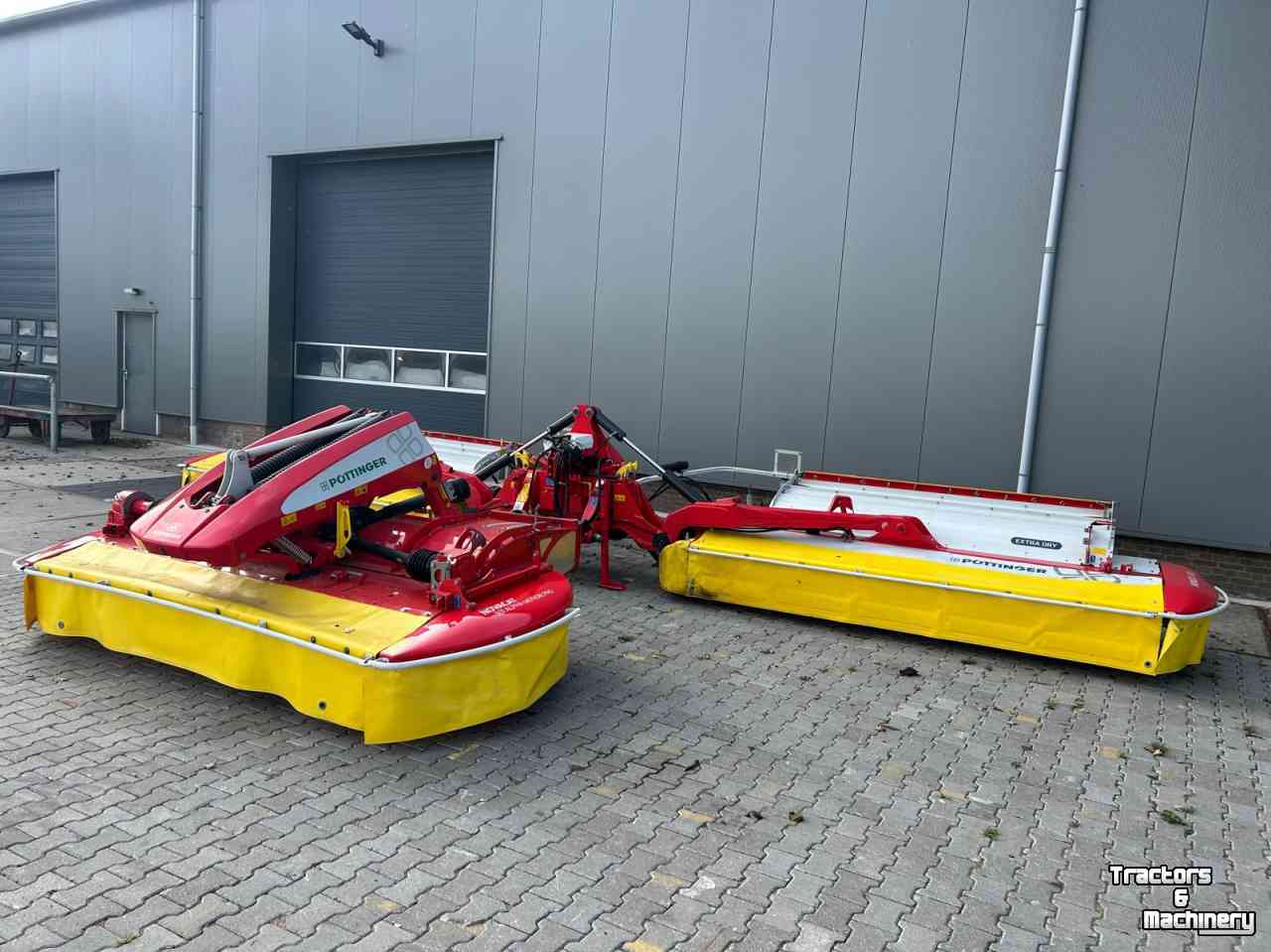 Mower Pottinger Novacat V 9200 ED + 301 AM ED PRO.  Vlindermaaier. Tipple maaier