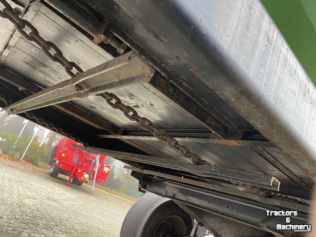 Self-loading wagon Deutz-Fahr Deutz-Fahr K570 opraapwagen