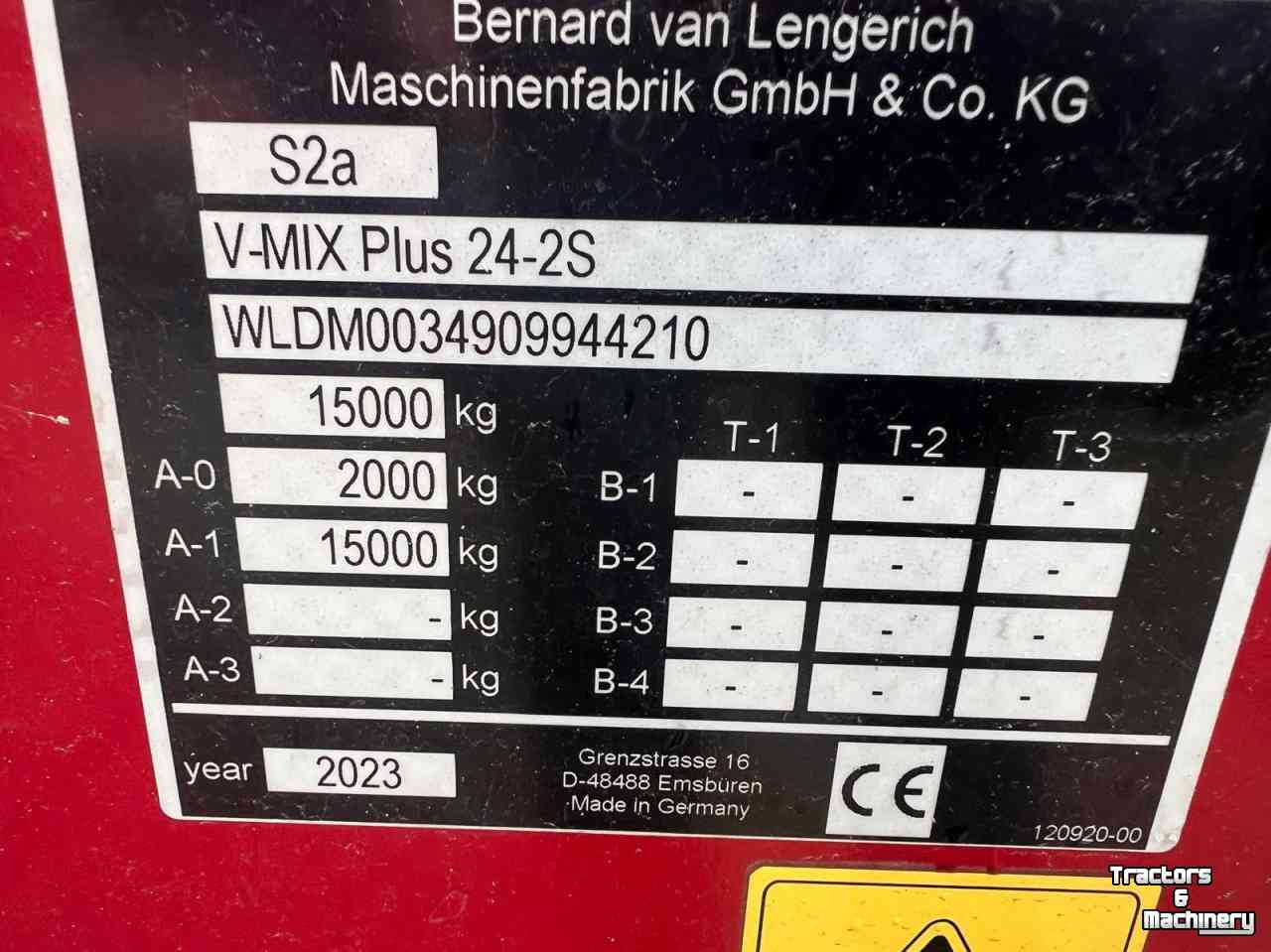 Forage feedwagon / Forage dosage wagon BVL Vmix plus 24-2S